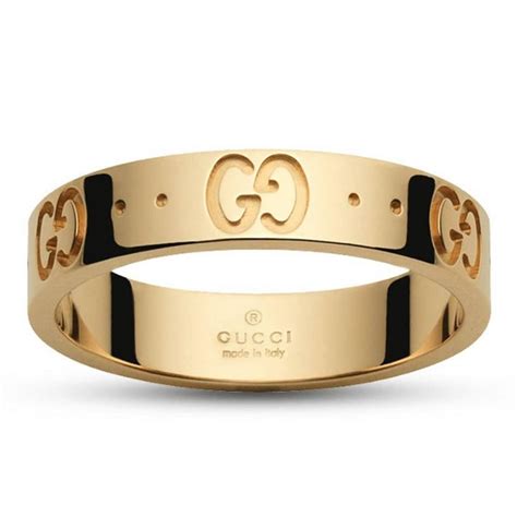 gucci icon band ring.